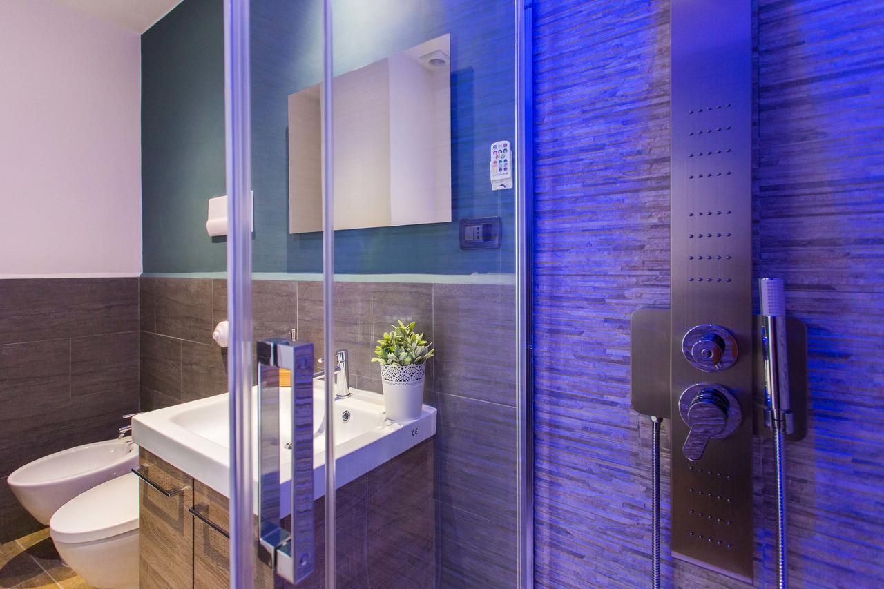 Politeama Luxury Suites Palermo Exterior photo