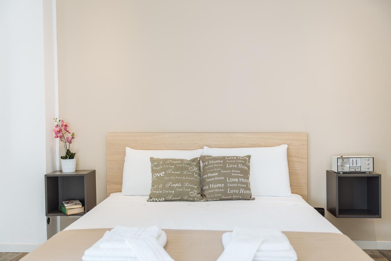 Politeama Luxury Suites Palermo Exterior photo