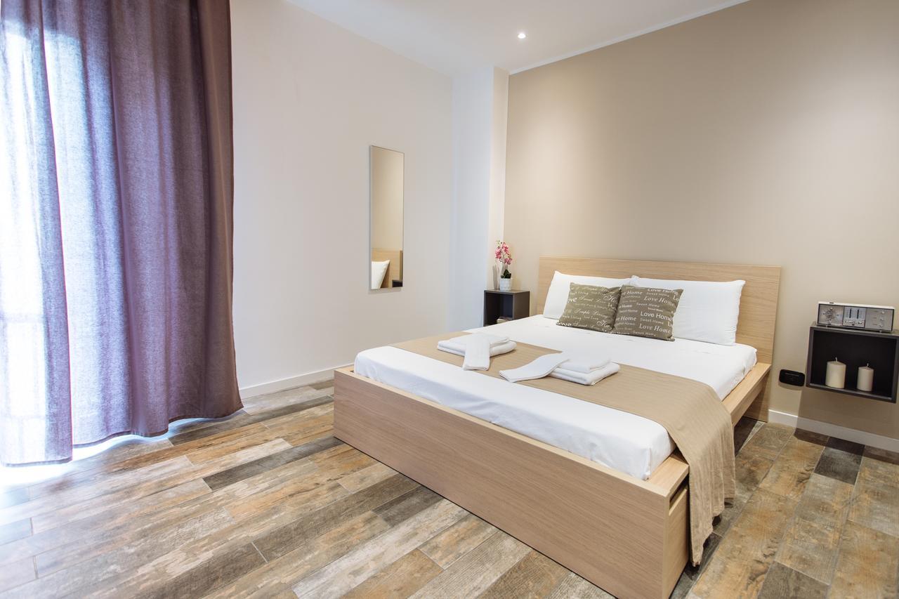 Politeama Luxury Suites Palermo Exterior photo